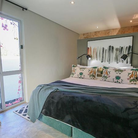 Suite 9 The Village Windhoek Buitenkant foto