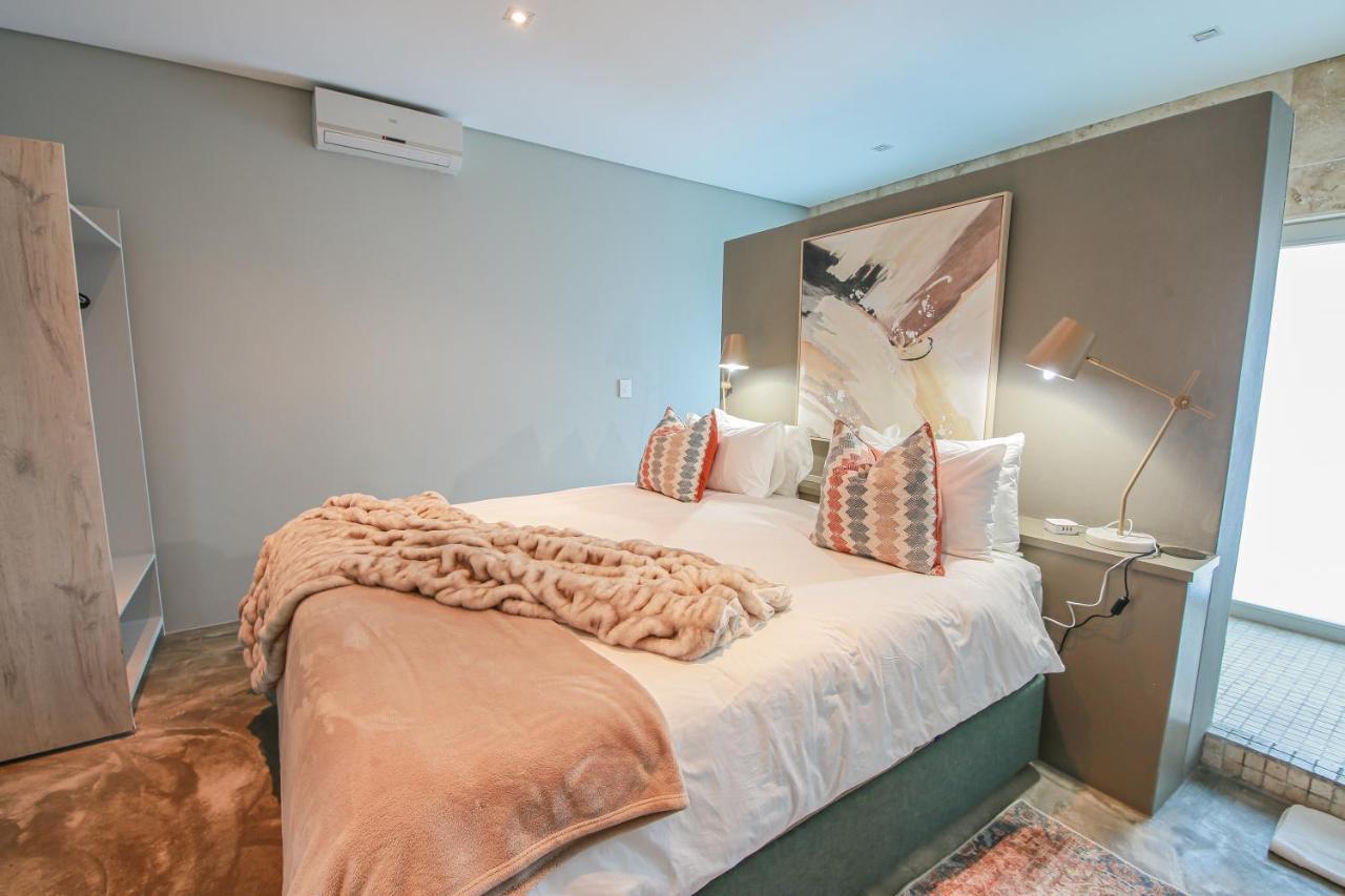 Suite 9 The Village Windhoek Buitenkant foto