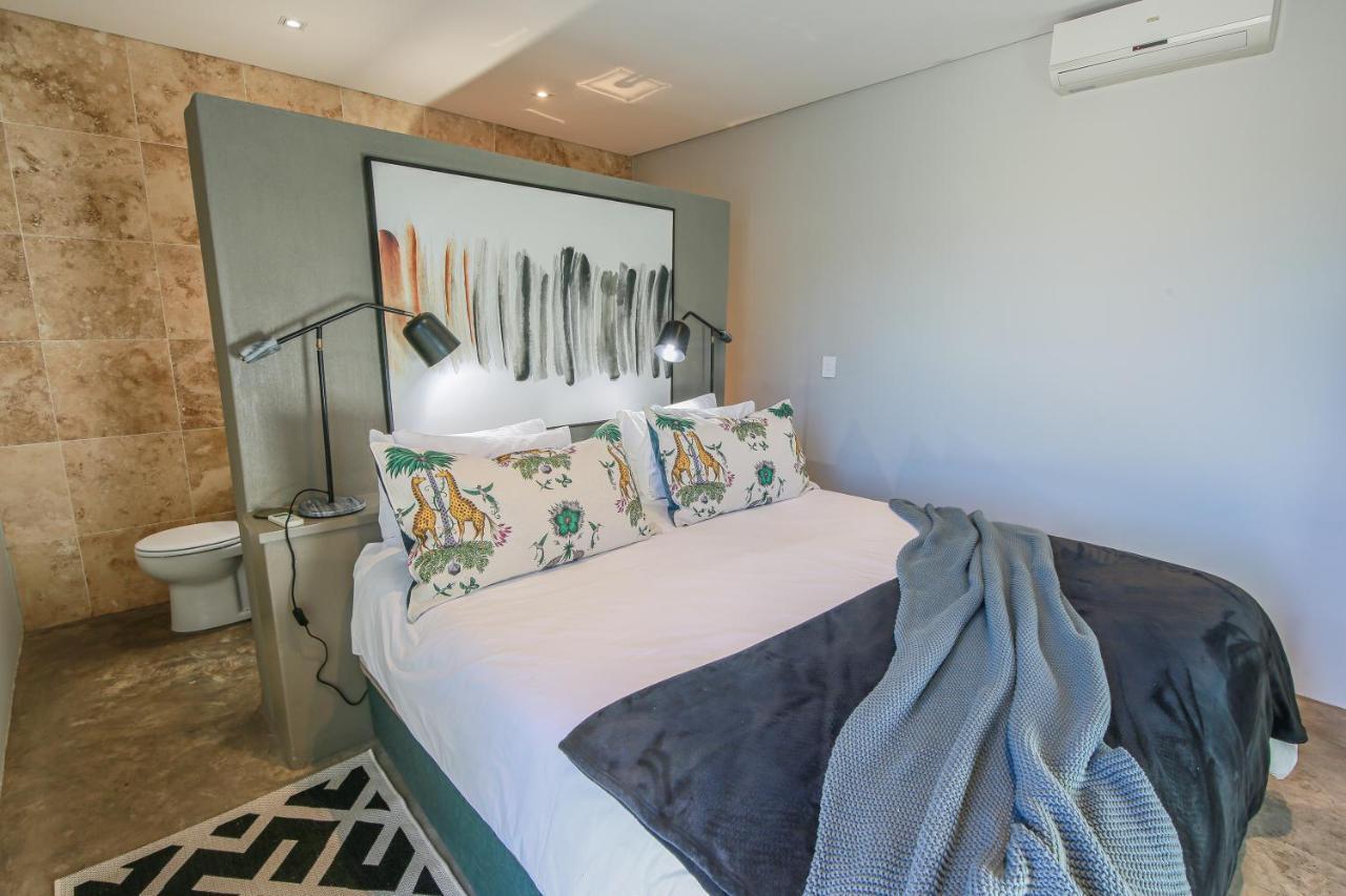 Suite 9 The Village Windhoek Buitenkant foto