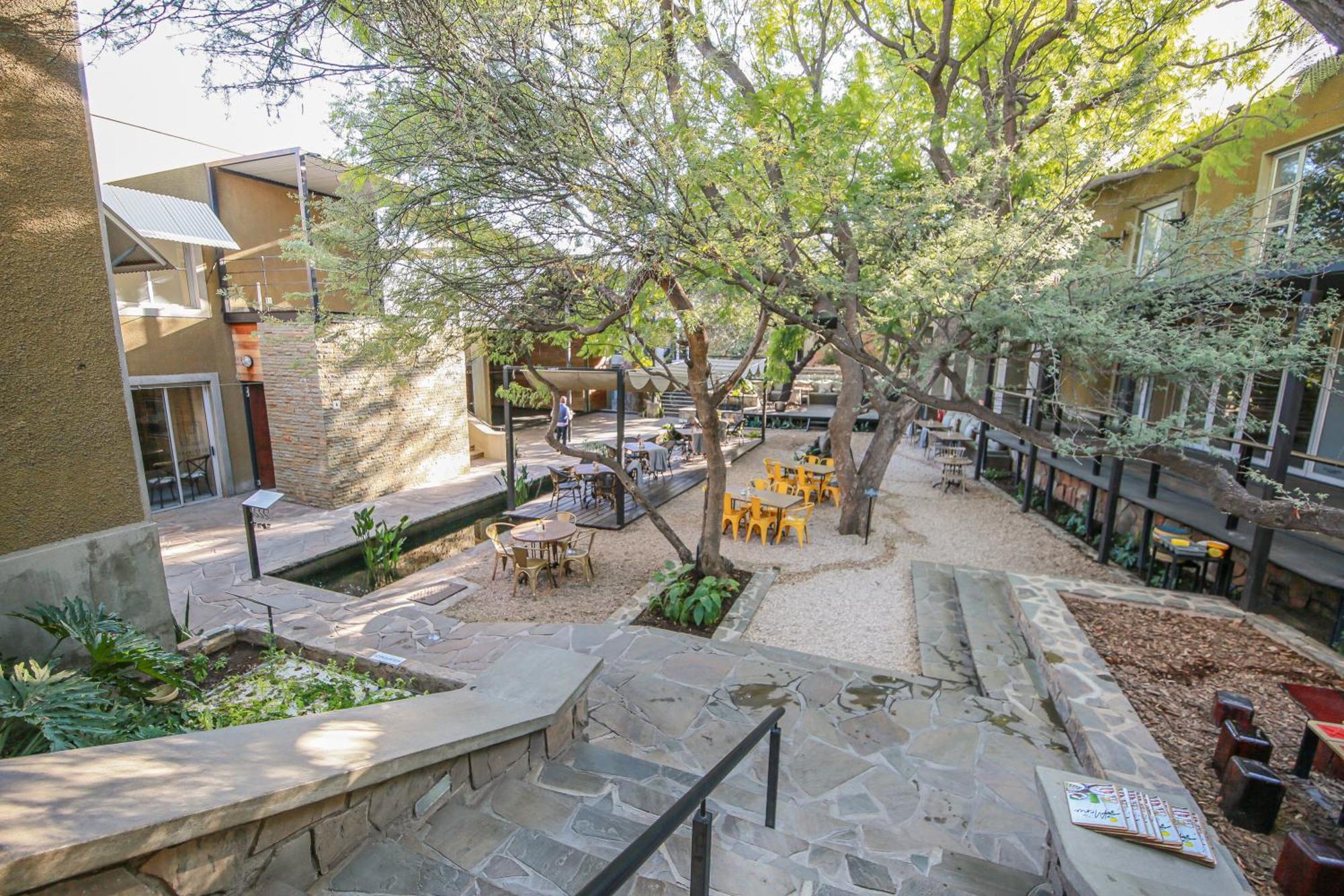 Suite 9 The Village Windhoek Buitenkant foto
