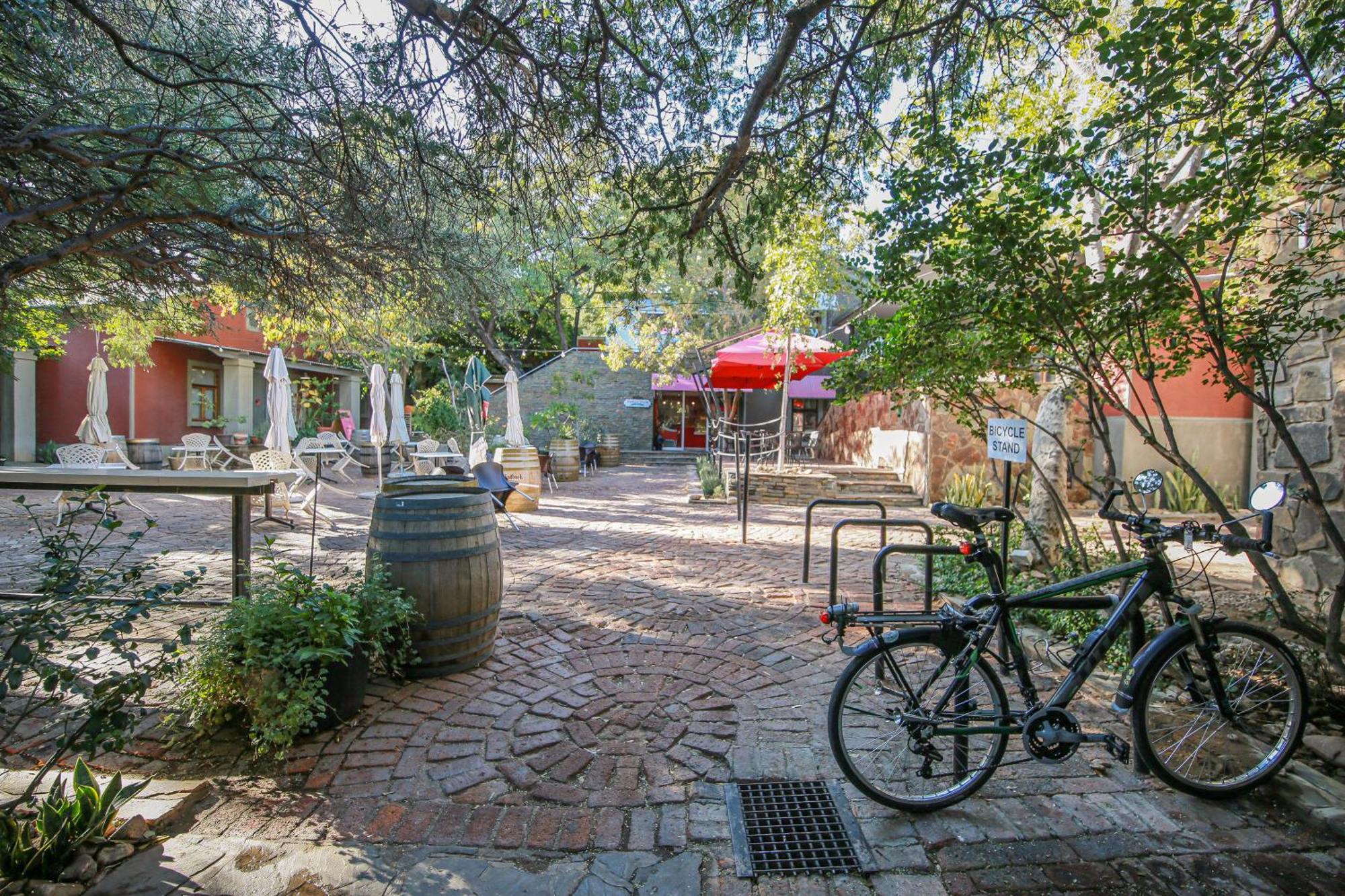 Suite 9 The Village Windhoek Buitenkant foto